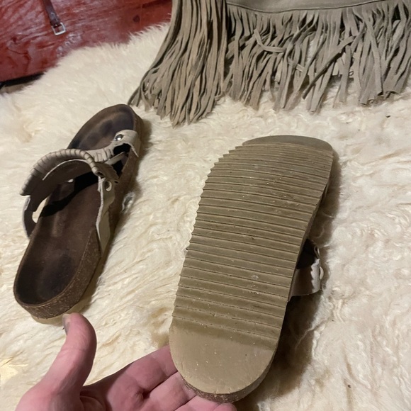 Modabella fringe sandals - Picture 3 of 4